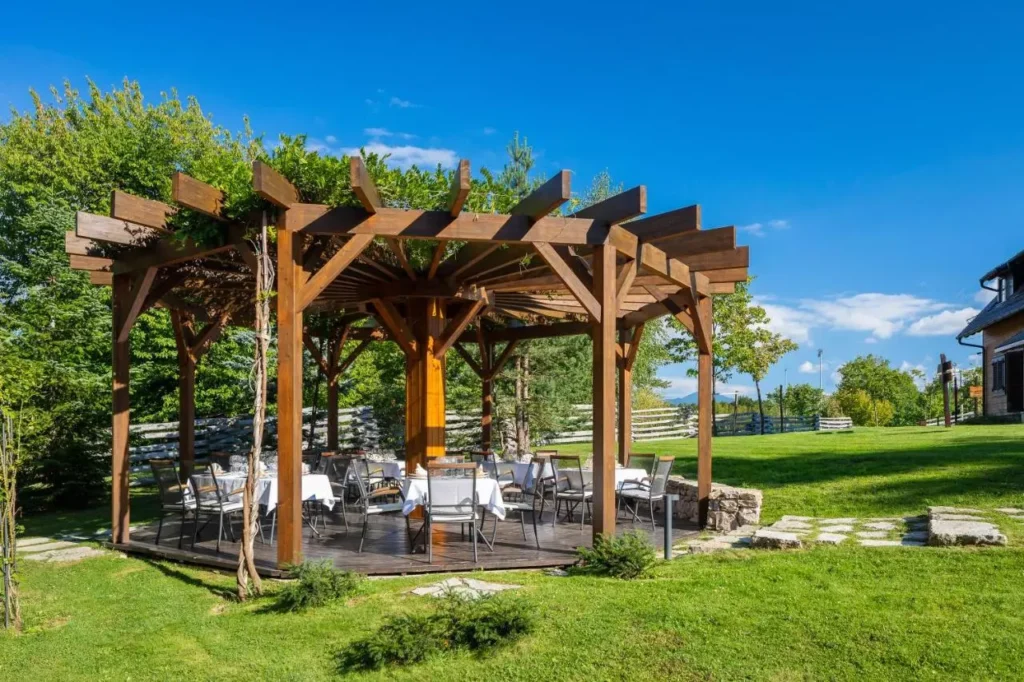 夏日限定|克羅埃西亞旅遊 Fenomen Plitvice Resort