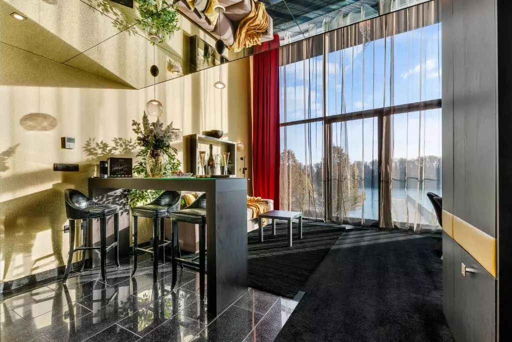 夏日限定|斯洛伐克旅遊 AnyConv.com Eurovea Apartments