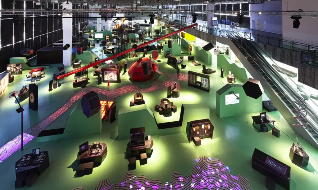 夏日限定|捷克旅遊 VIDA! science center