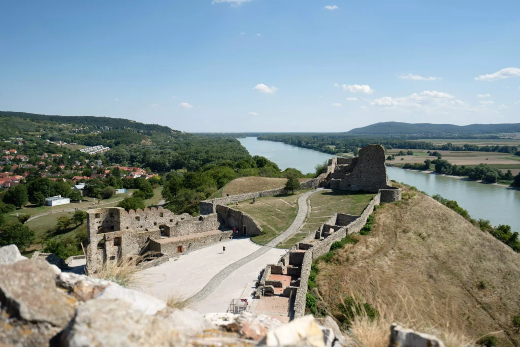 夏日限定|斯洛伐克旅遊 Kontakt Zoo