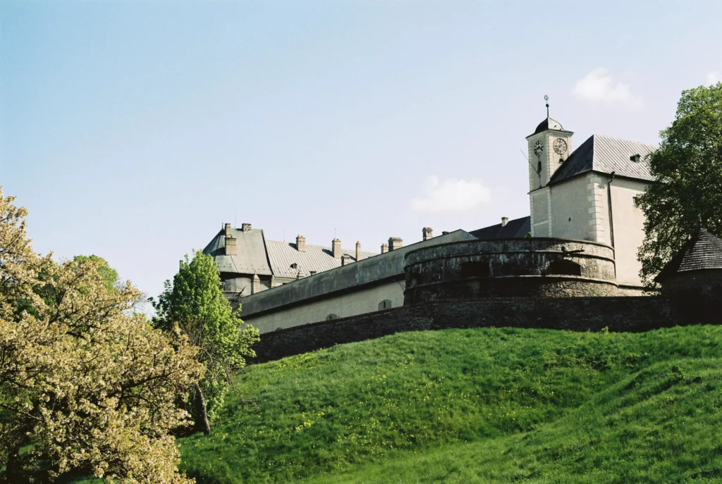 斯洛伐克包車 Trencin
