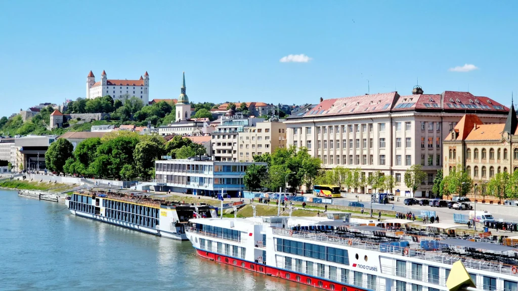 斯洛伐克包車 bratislava