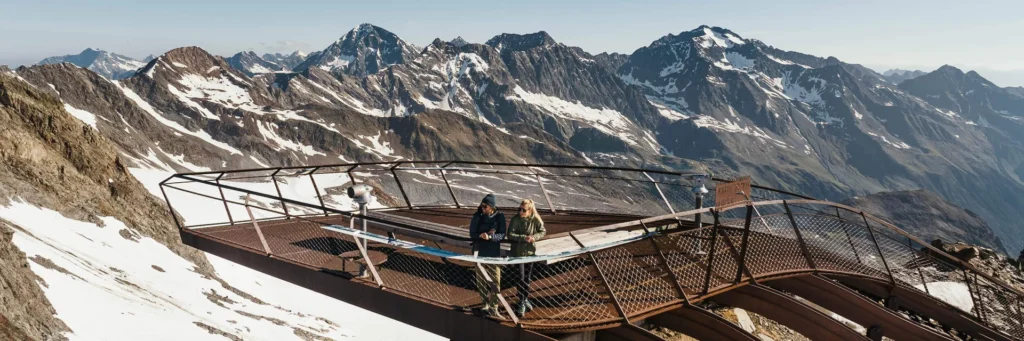 【2026最新】不用等聖誕節!10月初就能滑雪,奧地利親子滑雪完整攻略 Stubai Glacier