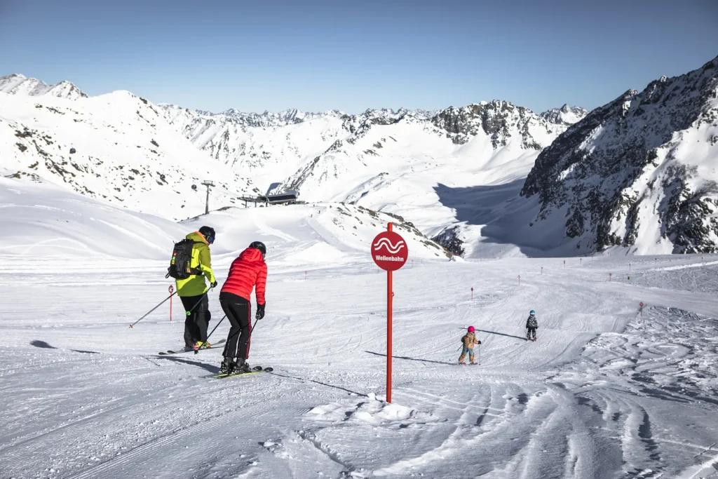 【2026最新】不用等聖誕節!10月初就能滑雪,奧地利親子滑雪完整攻略 Pitztal Glacier
